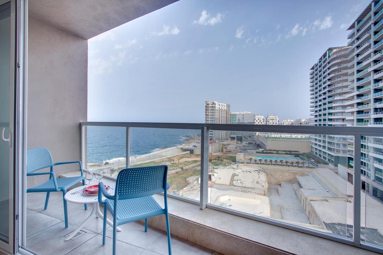 Modern Seaview Apartment In A Prime Location Sliema Exterior foto